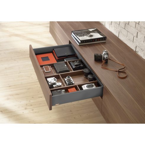 BLUM Legrabox Blumotion Pure M orionszürke 40 kg 550x90,5mm min.beépítési méret 106mm
