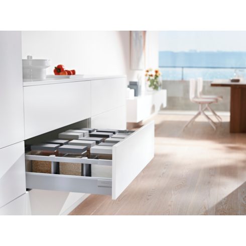 BLUM TB Antaro Tip-On Blumotion C szürke 30 kg 600x83,6mm min.beépítési méret 192mm