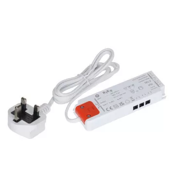   Riex EL17 LED tápegység 12 V, 15 W, 5 MINI kimenet, UK hálózati csatlakozó